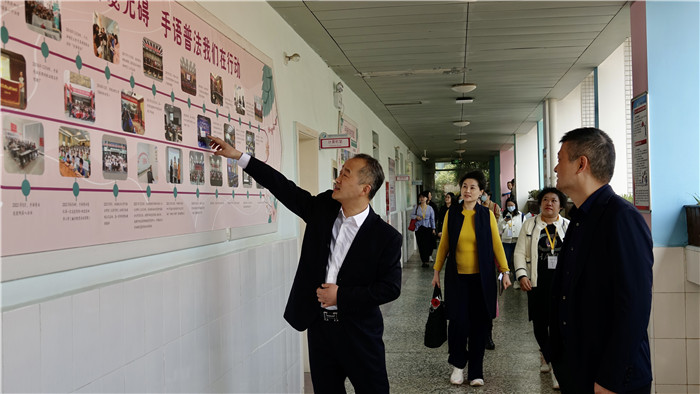 广州市教育基建和装备中心教育同仁到双流特教校调研交流1.jpg